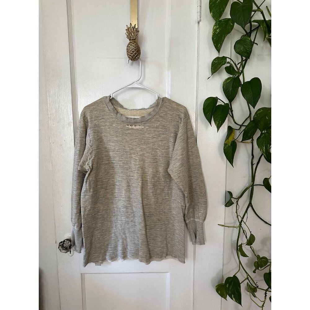 Duo Fold men’s size large Sweater